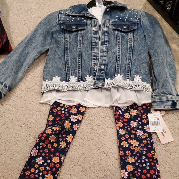 NWT 3 pc set top/leggings with jean jacket